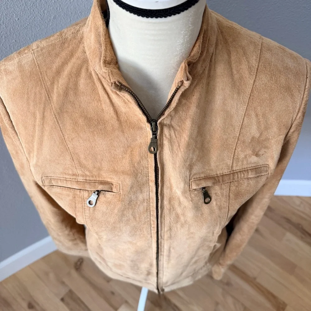 Chic Tan Leather Jacket - Picture 6 of 14